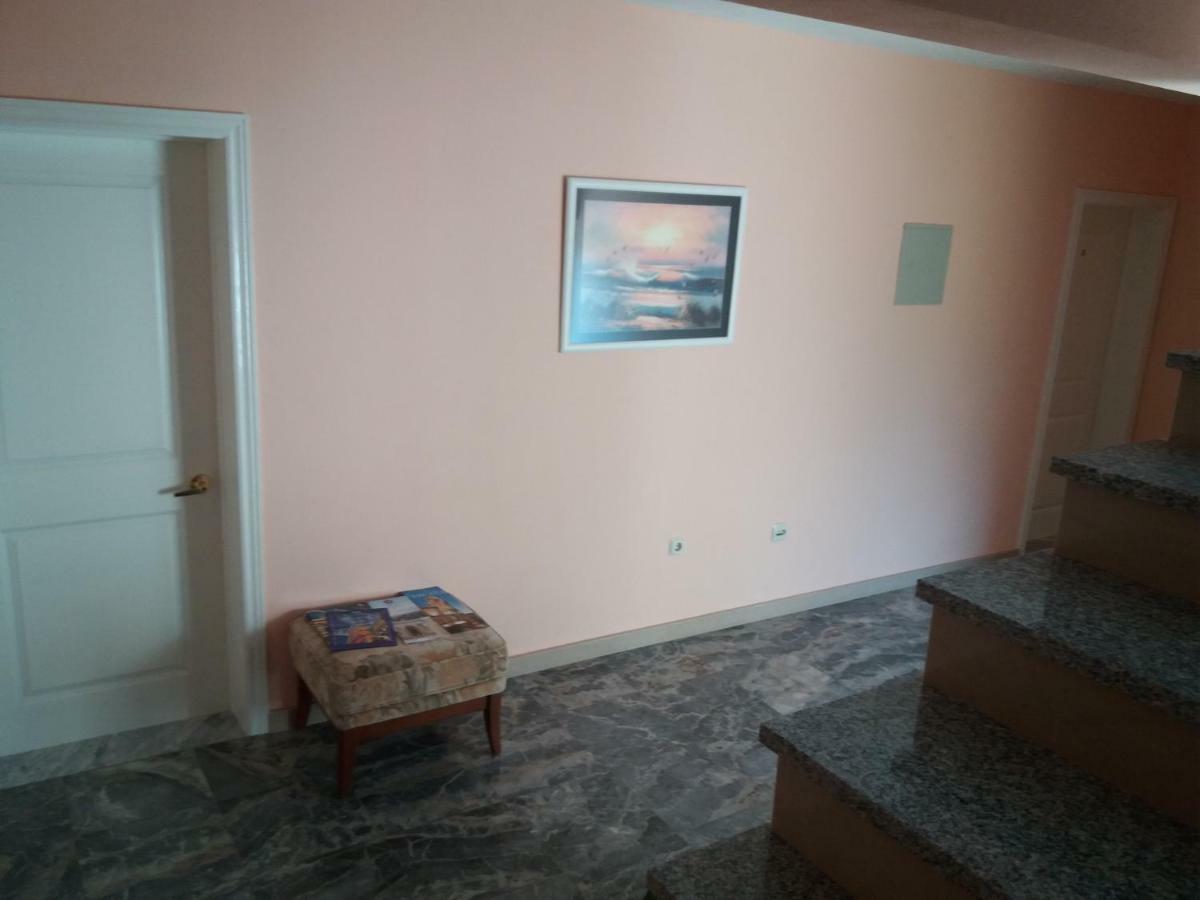 Apartments Erceg Омиш Экстерьер фото
