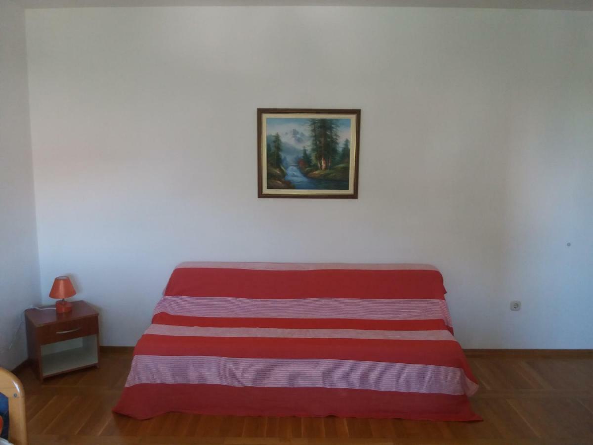 Apartments Erceg Омиш Экстерьер фото