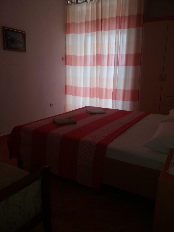 Apartments Erceg Омиш Экстерьер фото