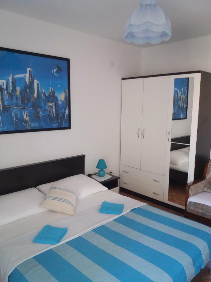 Apartments Erceg Омиш Экстерьер фото