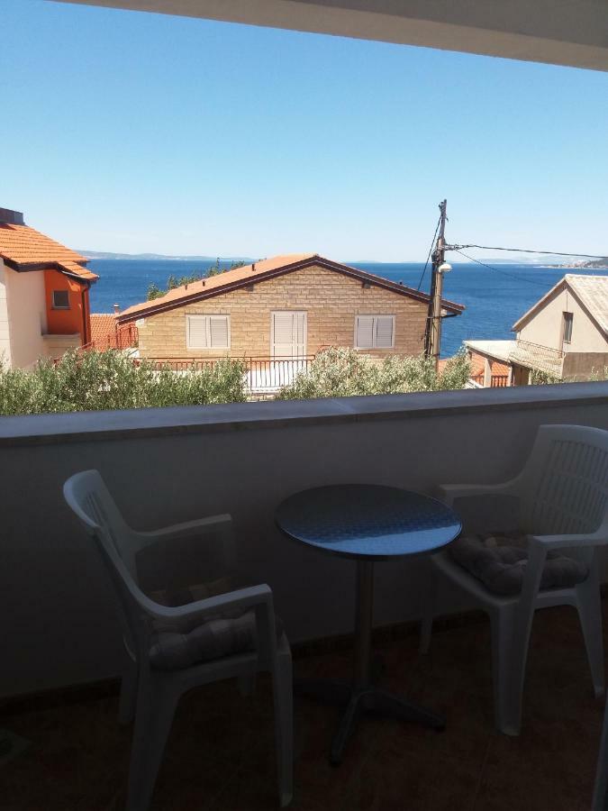 Apartments Erceg Омиш Экстерьер фото